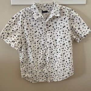H&M White and Black Geometric Short Sleeve Shirt